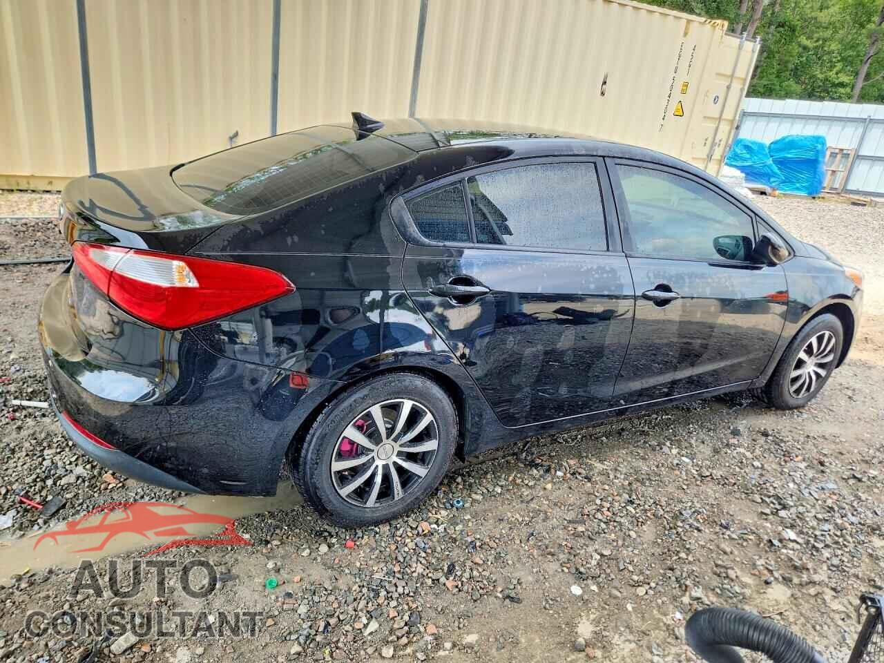 KIA FORTE 2016 - KNAFK4A65G5552182