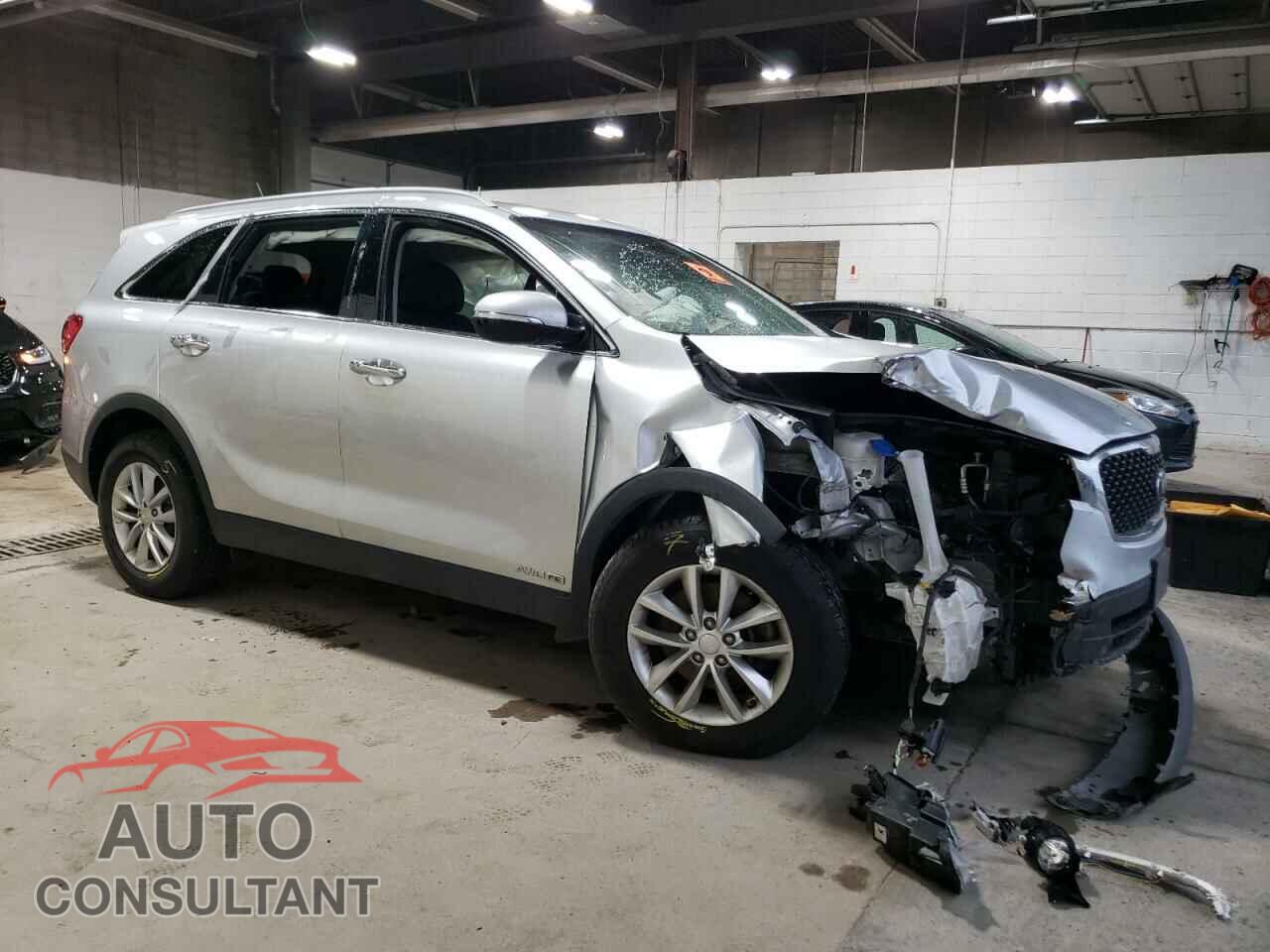 KIA SORENTO 2018 - 5XYPGDA50JG409882