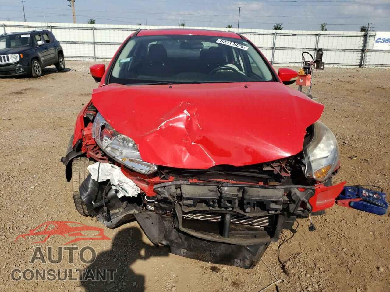 FORD FOCUS 2012 - 1FAHP3H2XCL225525