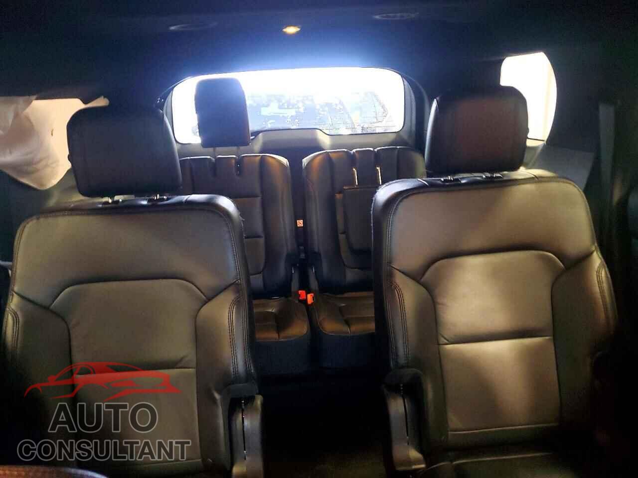 FORD EXPLORER 2017 - 1FM5K8D87HGC05585
