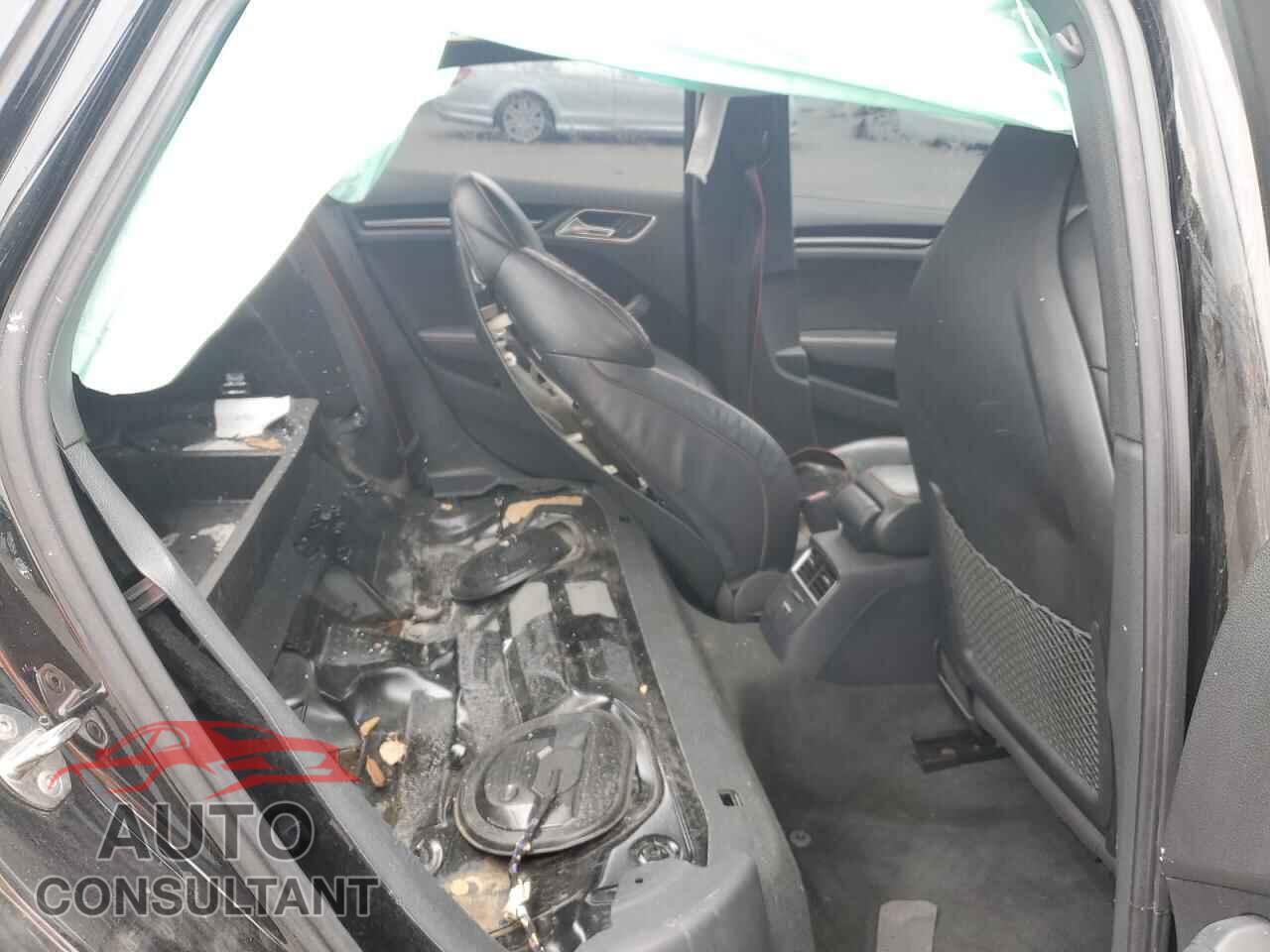 AUDI RS3 2019 - WUABWGFF3KA902914