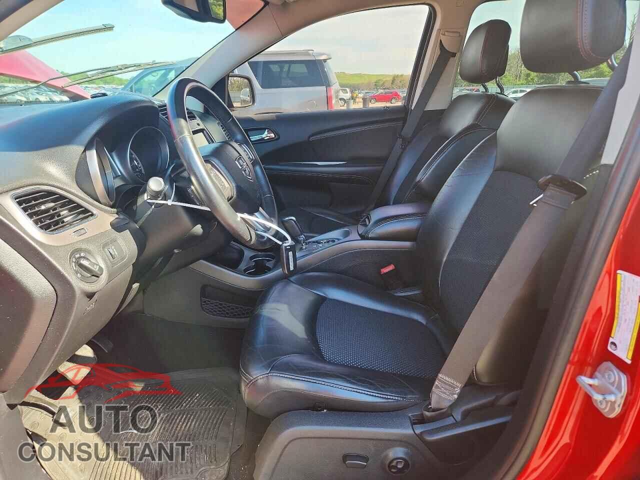 DODGE JOURNEY 2017 - 3C4PDCGG2HT677072