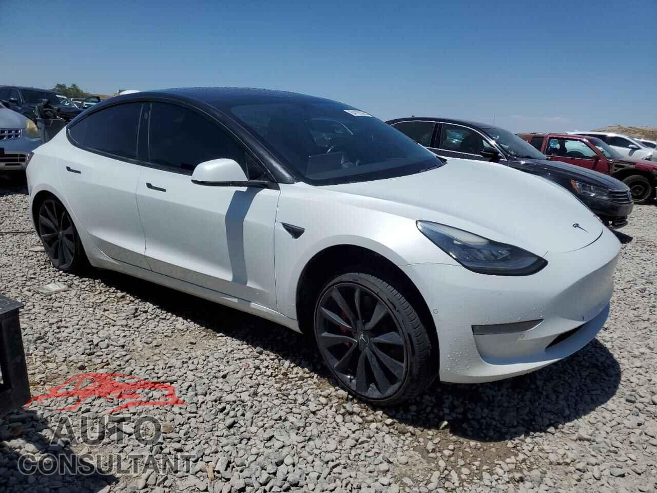 TESLA MODEL 3 2018 - 5YJ3E1EB7JF072704