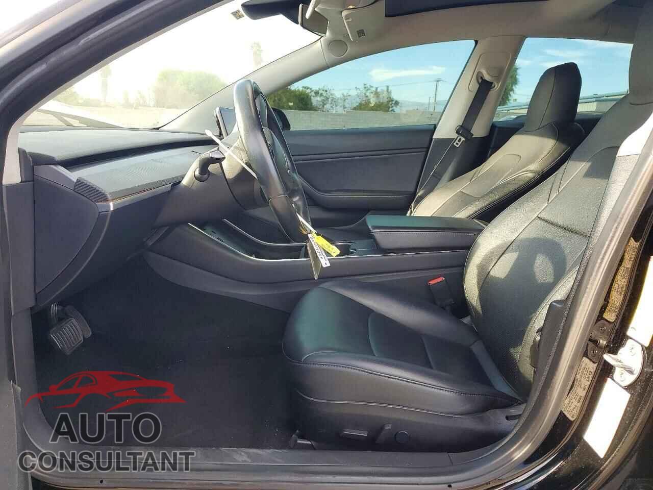 TESLA MODEL 3 2018 - 5YJ3E1EA2JF108371