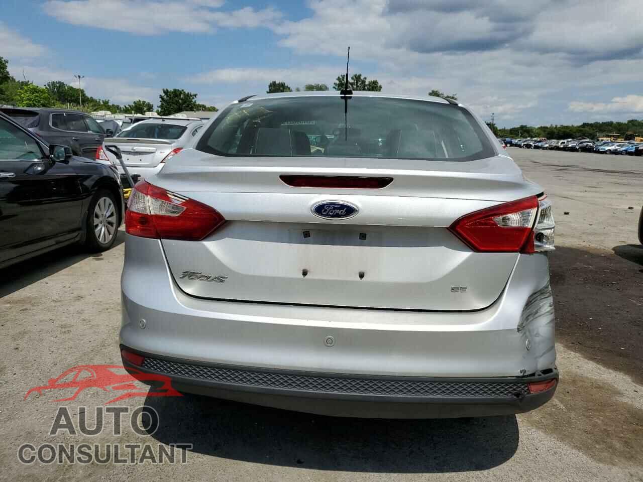 FORD FOCUS 2014 - 1FADP3F29EL446473