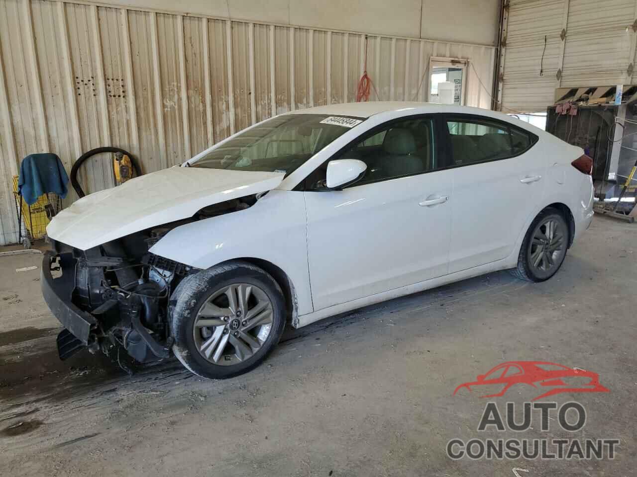 HYUNDAI ELANTRA 2019 - 5NPD84LF6KH418165