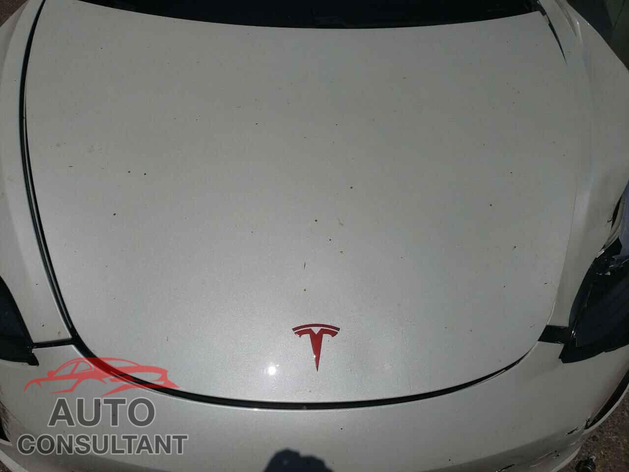 TESLA MODEL 3 2021 - 5YJ3E1EAXMF940528