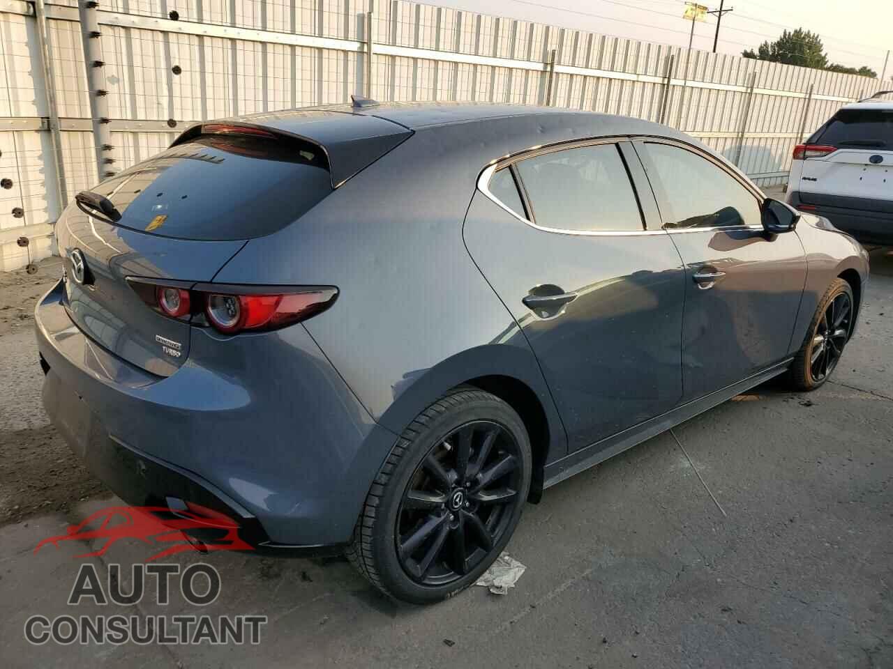 MAZDA 3 2021 - JM1BPBJY1M1328693