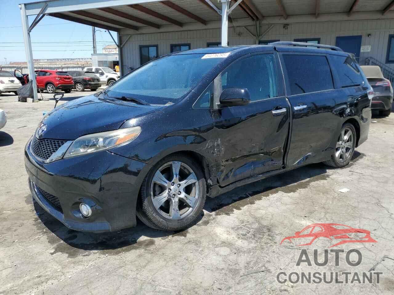 TOYOTA SIENNA 2017 - 5TDXZ3DC5HS841623