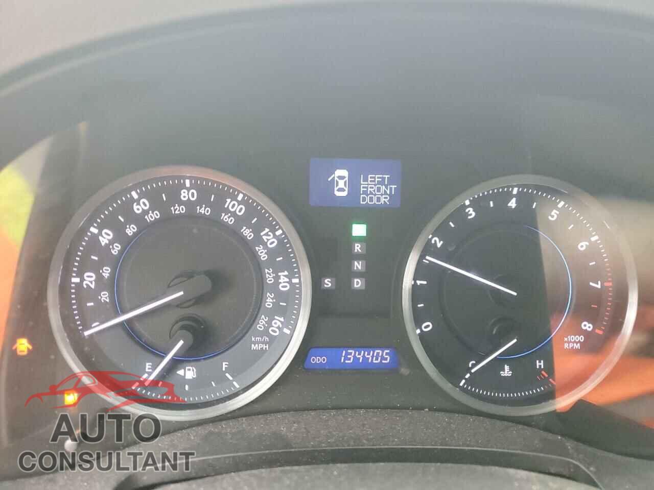 LEXUS IS 2011 - JTHCF5C21B5045409