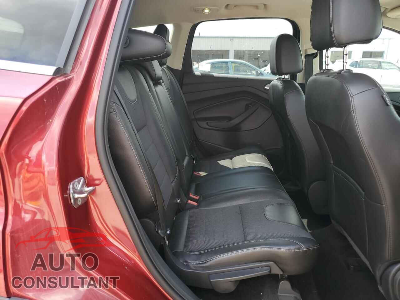 FORD ESCAPE 2016 - 1FMCU9GX6GUA92660