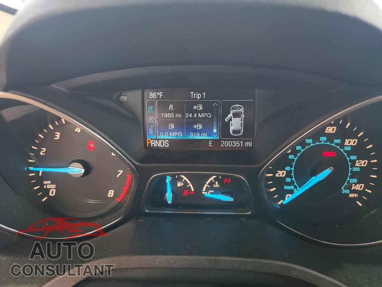 FORD ESCAPE 2015 - 1FMCU9G90FUA19624