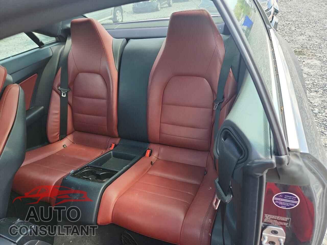 MERCEDES-BENZ E-CLASS 2013 - WDDKJ5KB8DF201137