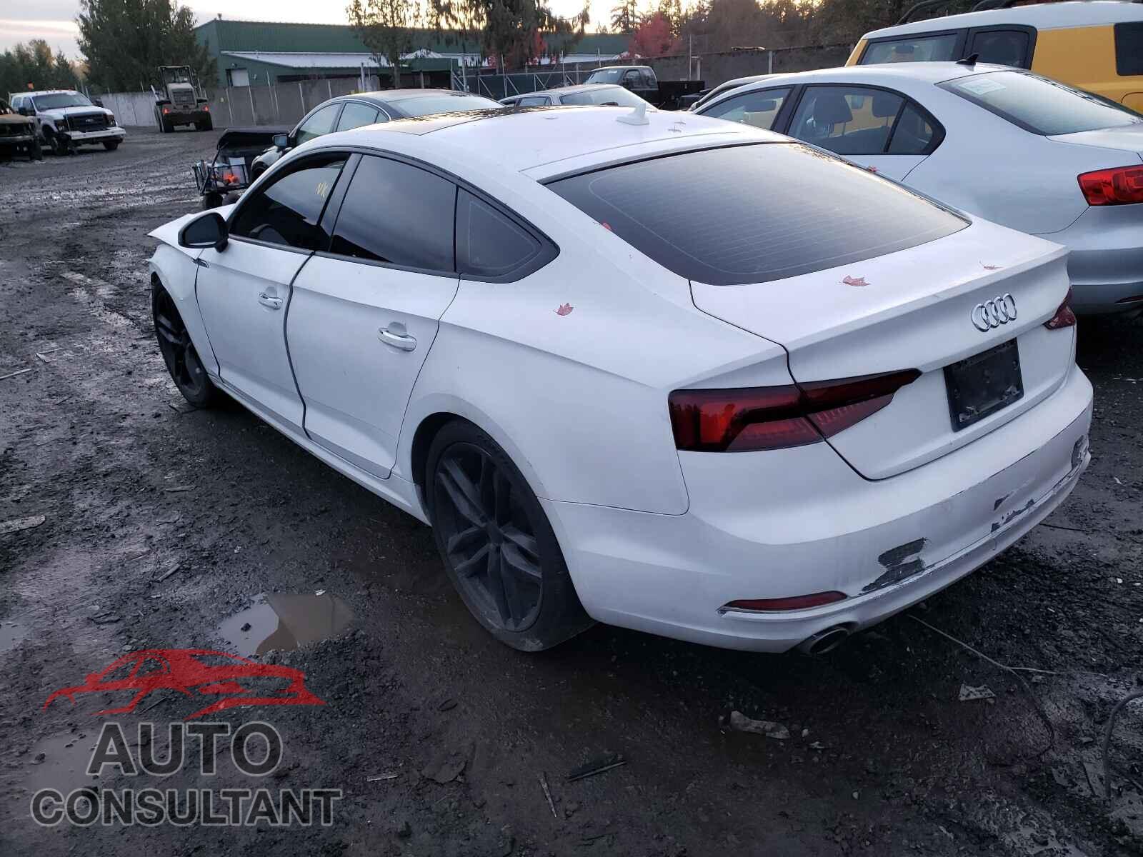 AUDI A5 2019 - WAUANCF52KA057370