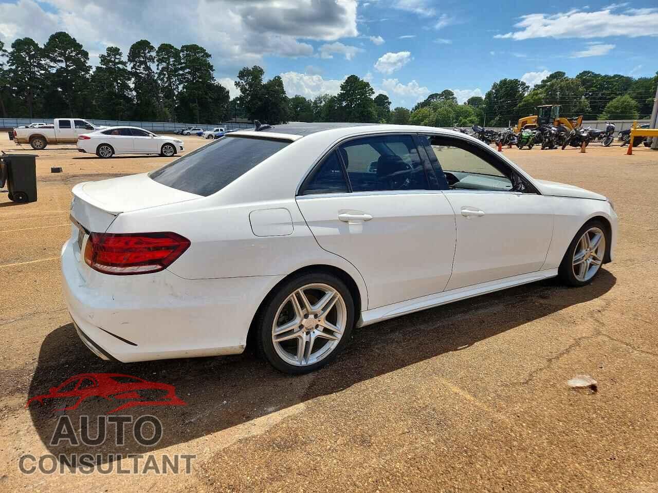 MERCEDES-BENZ E-CLASS 2014 - WDDHF5KB7EA881137