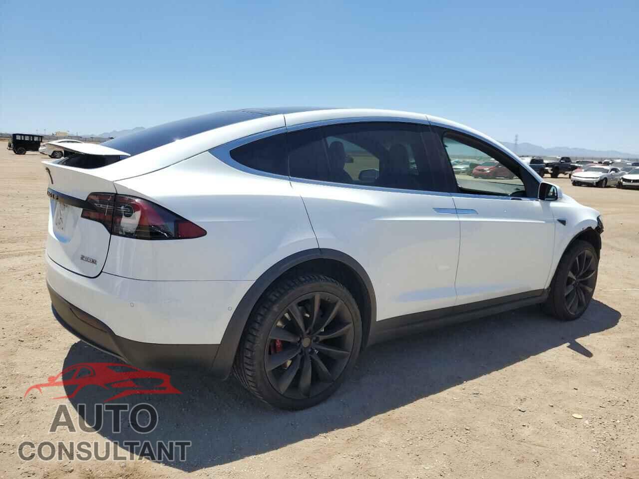 TESLA MODEL X 2018 - 5YJXCBE41JF134192