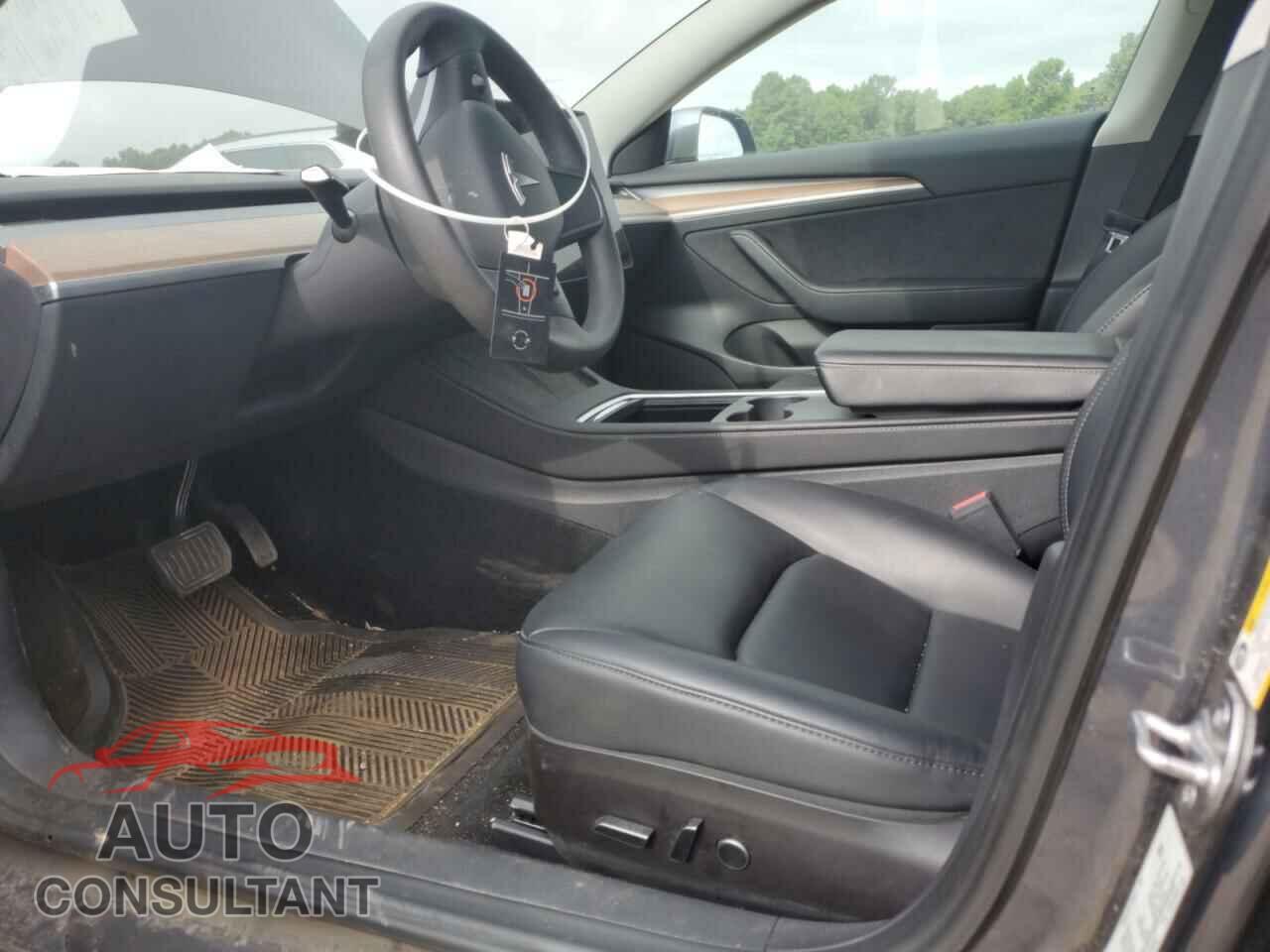 TESLA MODEL 3 2023 - 5YJ3E1EA1PF413787