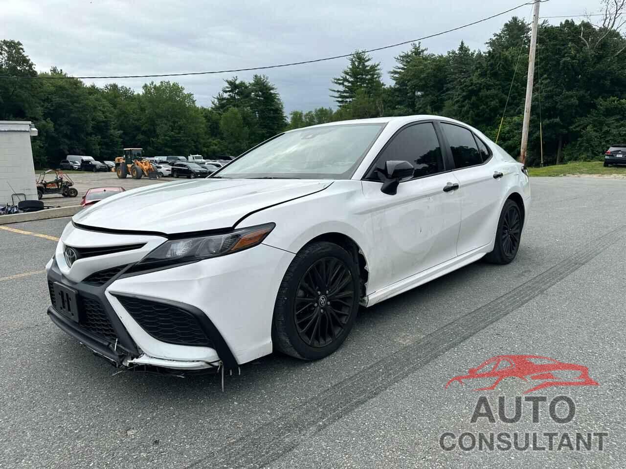 TOYOTA CAMRY 2021 - 4T1T11BK8MU042957