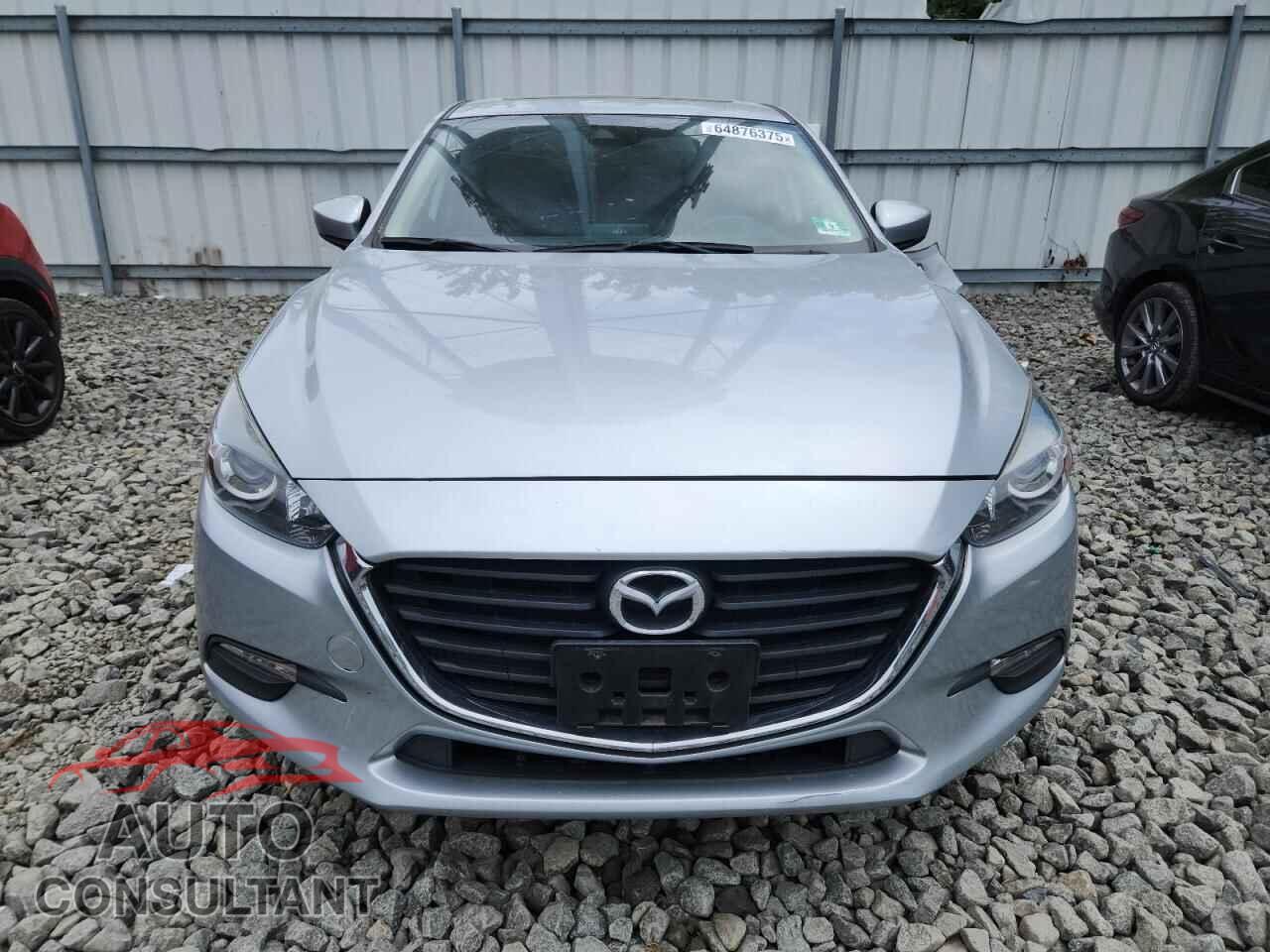MAZDA 3 2018 - 3MZBN1V3XJM249100