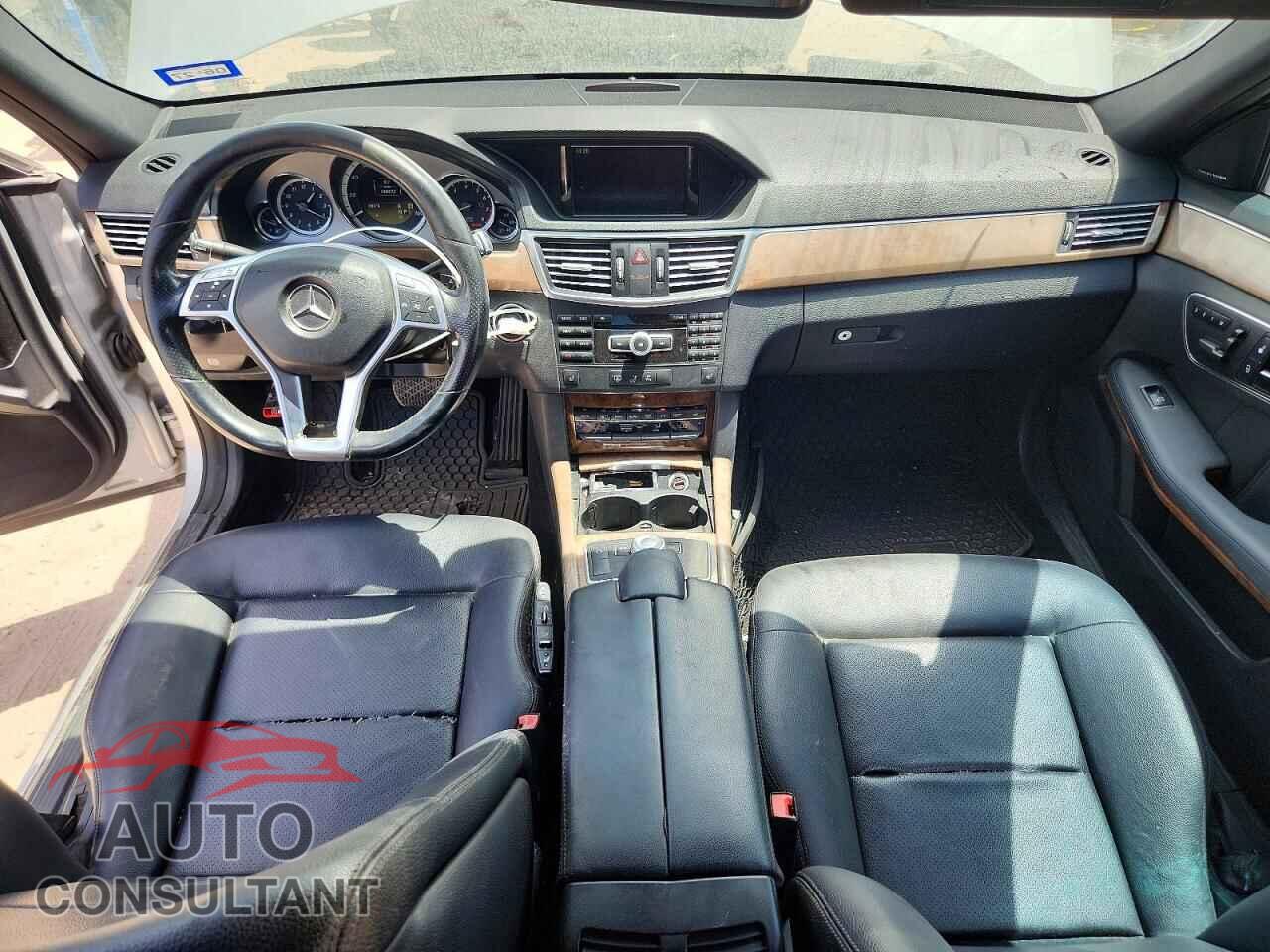 MERCEDES-BENZ E-CLASS 2012 - WDDHF5KBXCA645708