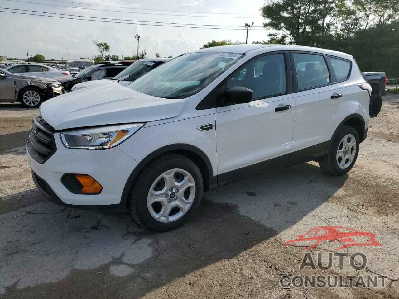 FORD ESCAPE 2017 - 1FMCU0F72HUA59640