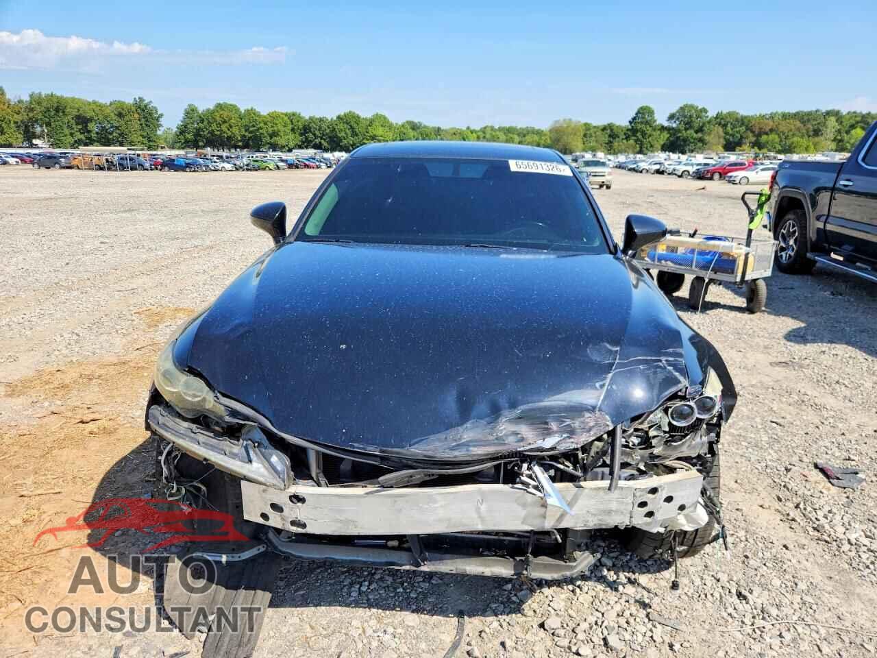 LEXUS IS 2015 - JTHBF1D27F5052695