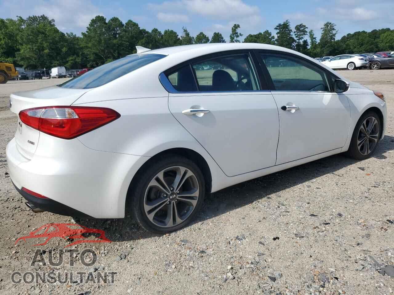 KIA FORTE 2014 - KNAFX4A84E5105018