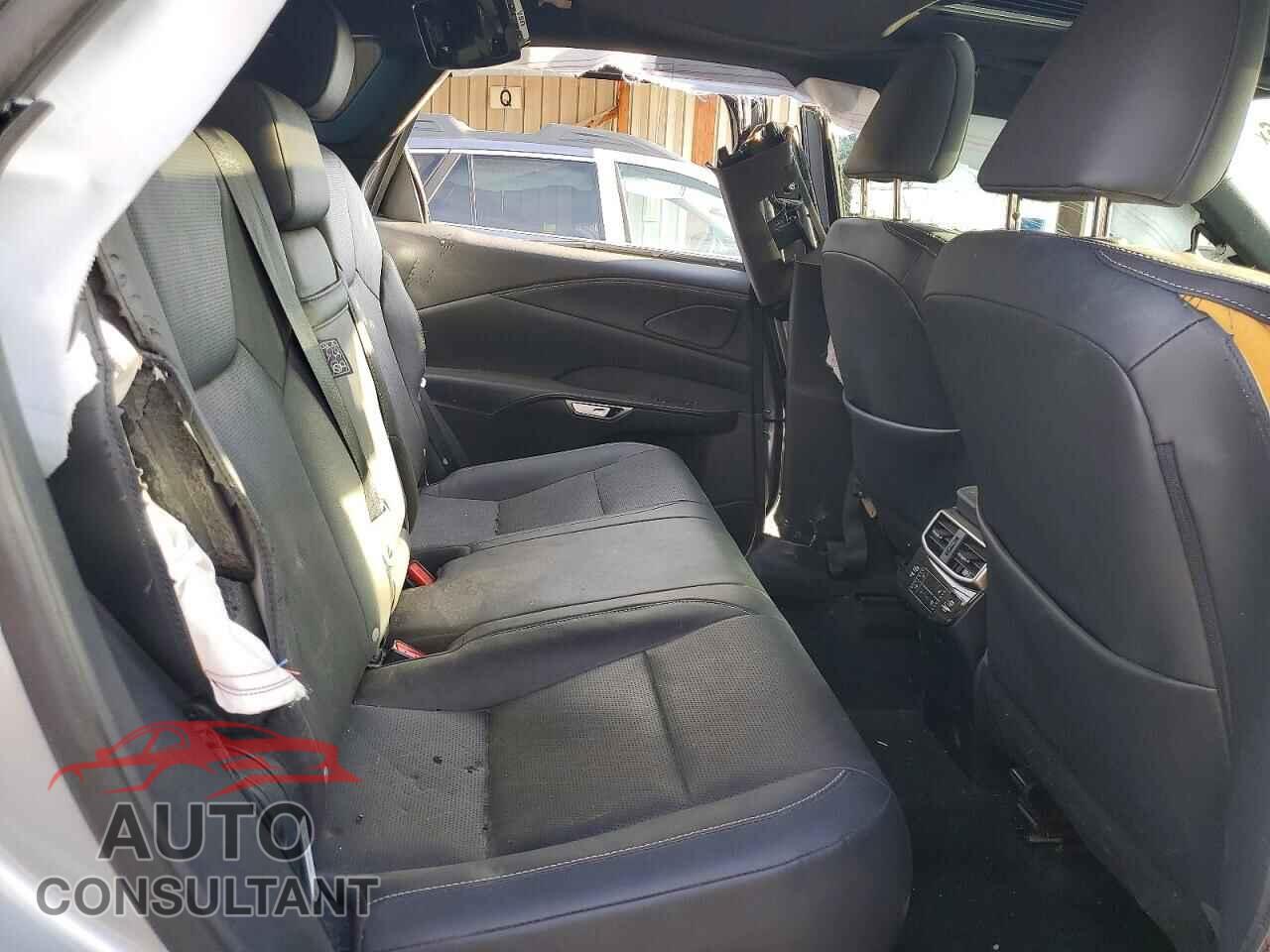 LEXUS UNKNOWN 2023 - 2T2BBMCA9PC009628
