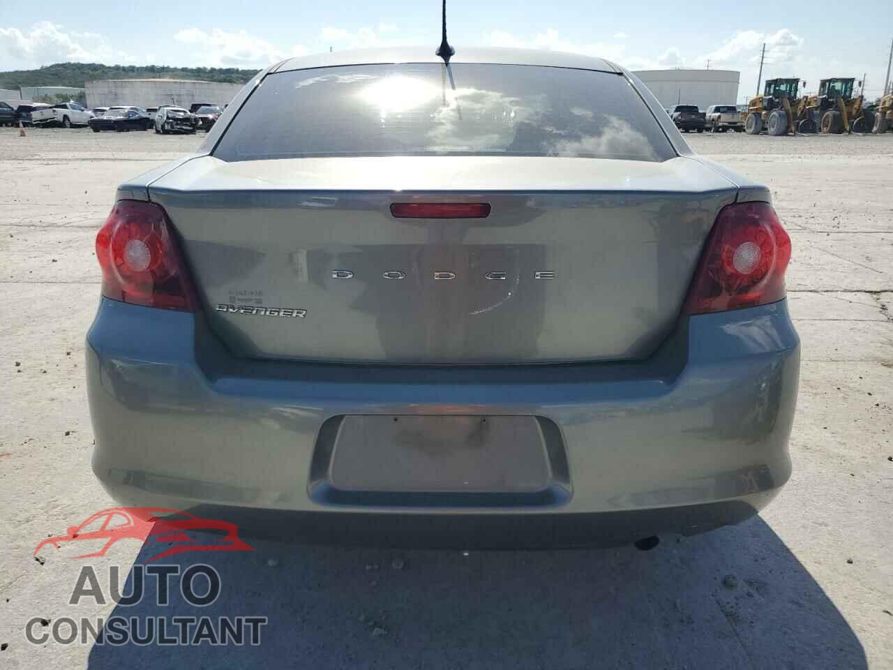 DODGE AVENGER 2013 - 1C3CDZAB1DN721009