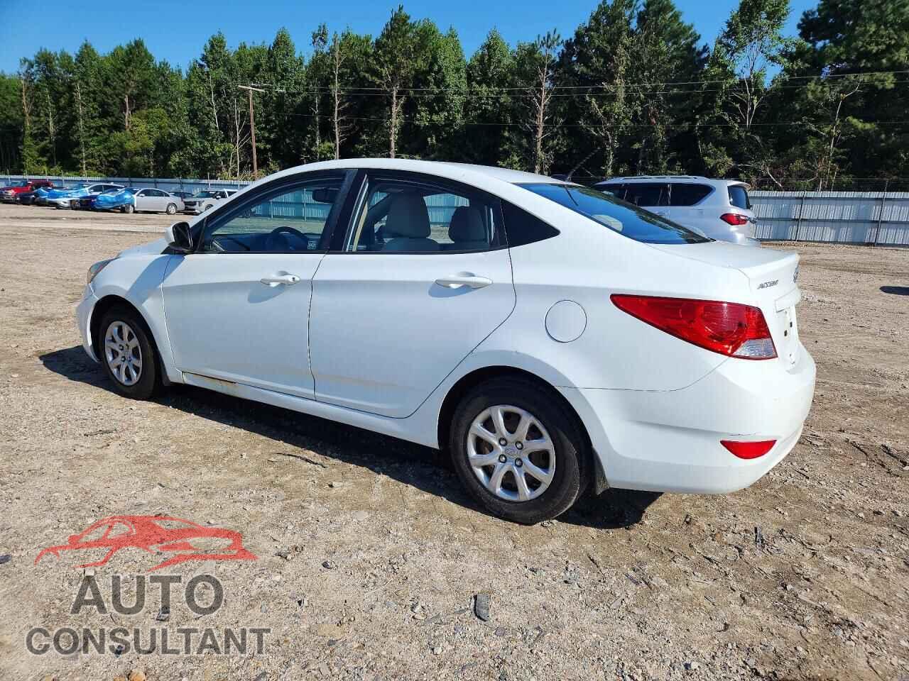 HYUNDAI ACCENT 2013 - KMHCT4AE6DU393552