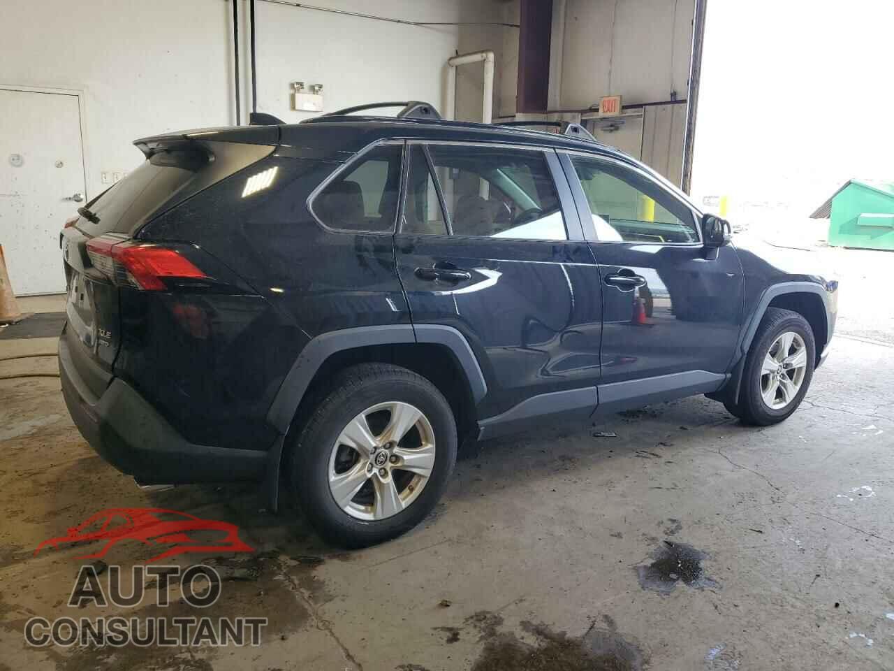 TOYOTA RAV4 2019 - JTMP1RFV2KD044984
