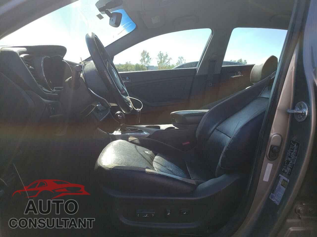 KIA OPTIMA 2012 - 5XXGR4A68CG036133