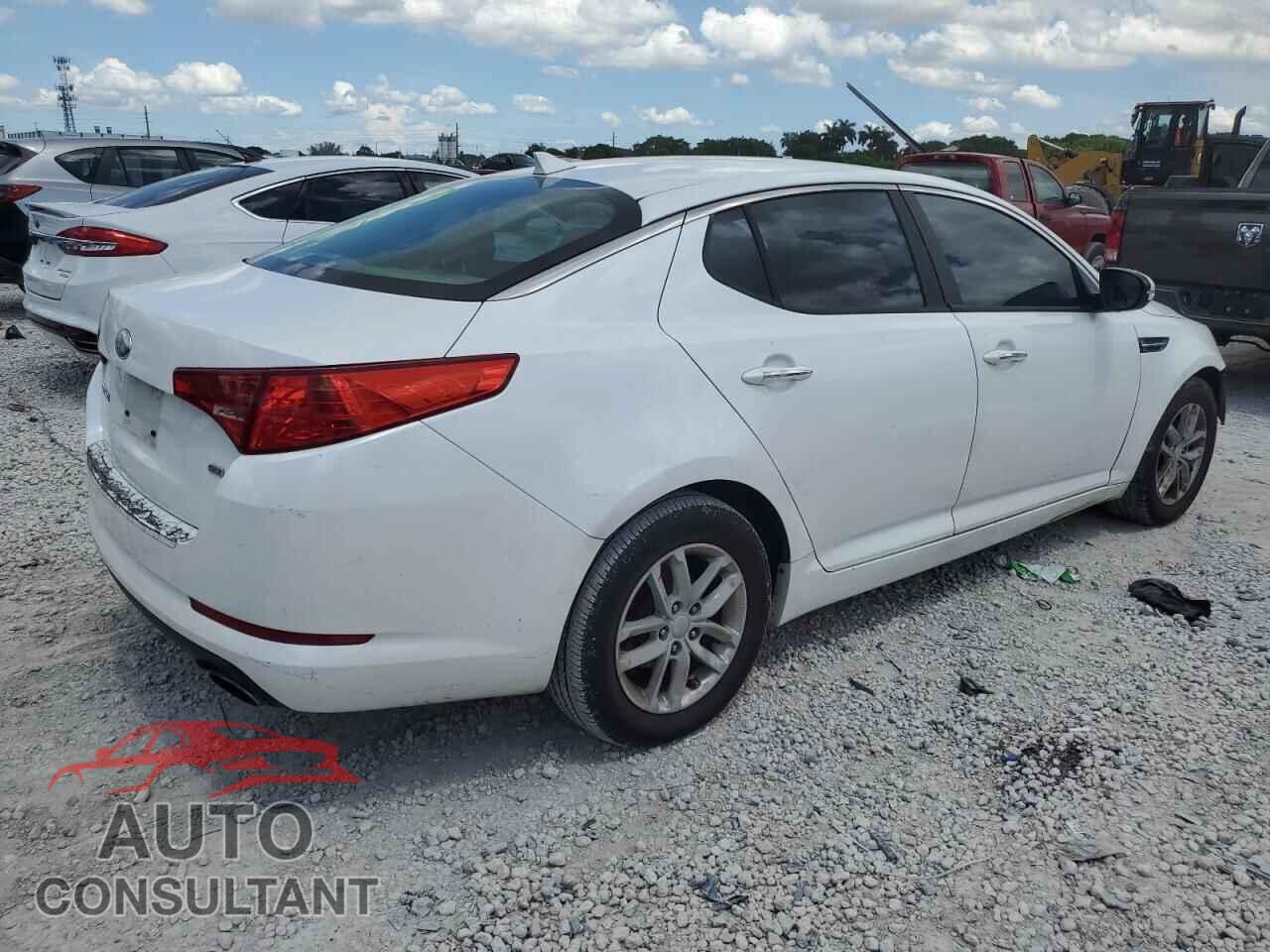 KIA OPTIMA 2013 - KNAGM4A71D5386875
