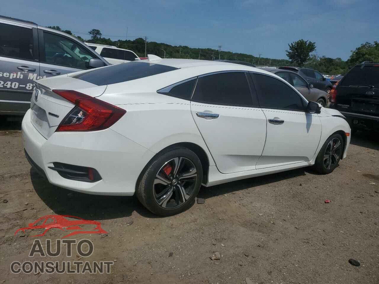 HONDA CIVIC 2018 - JHMFC1F96JX042144