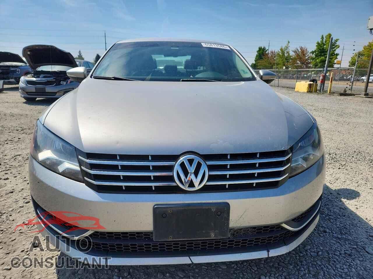 VOLKSWAGEN PASSAT 2012 - 1VWBP7A32CC002774