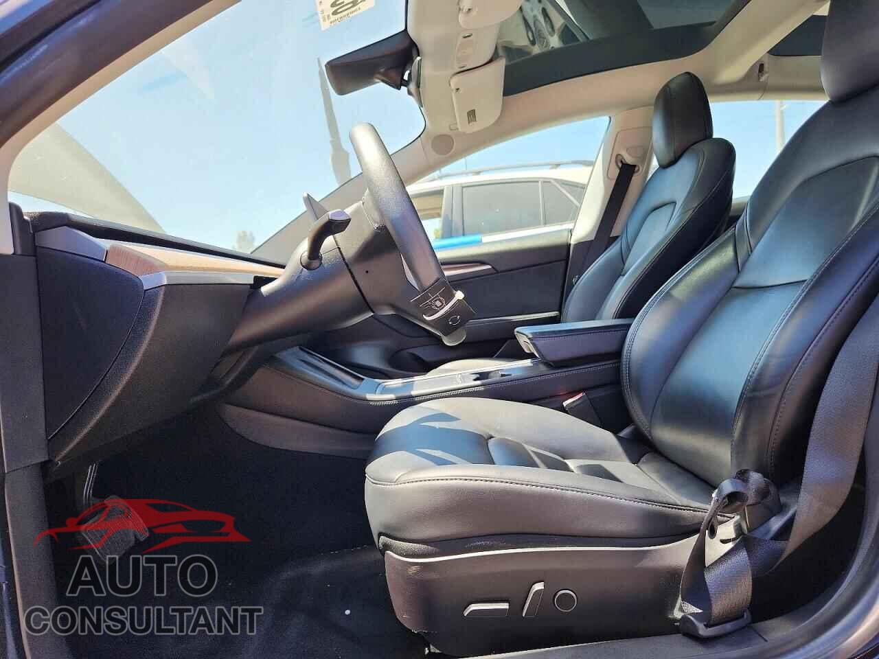 TESLA MODEL 3 2022 - 5YJ3E1EA3NF124732