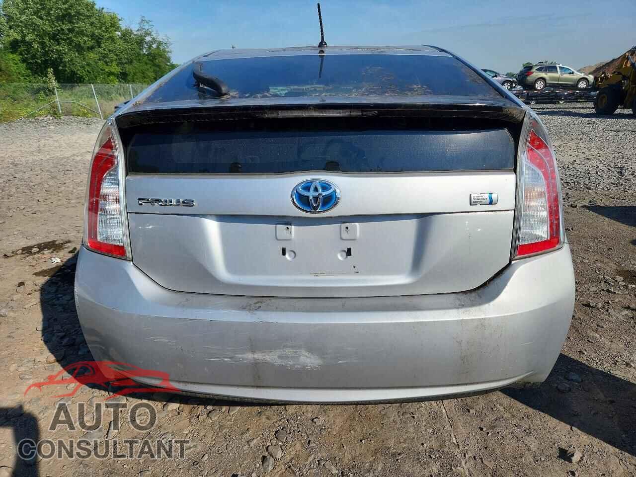 TOYOTA PRIUS 2014 - JTDKN3DU4E0368326