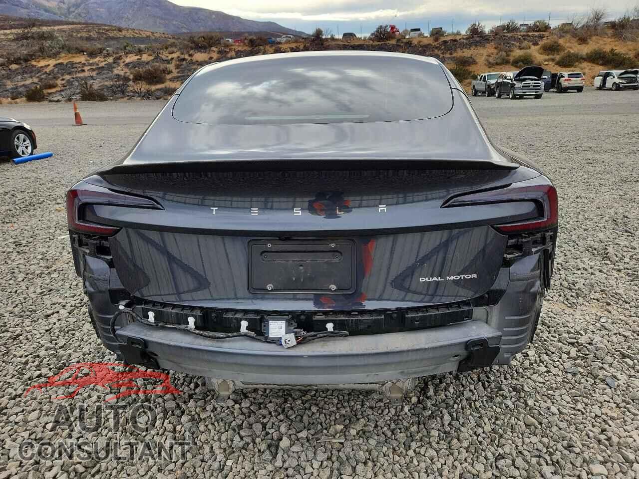 TESLA MODEL 3 2024 - 5YJ3E1EB5RF806896