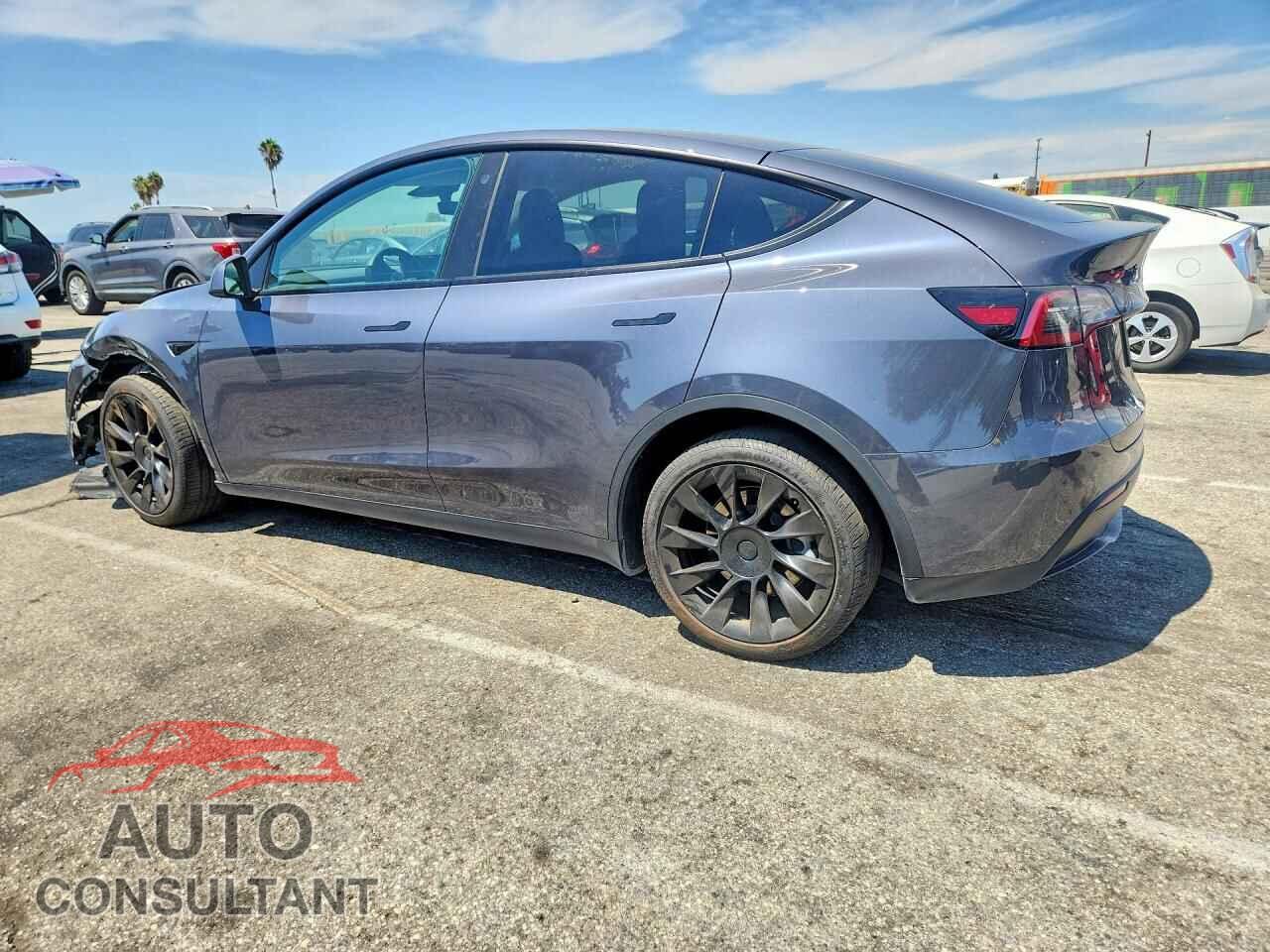 TESLA MODEL Y 2022 - 7SAYGDEE7NF512148
