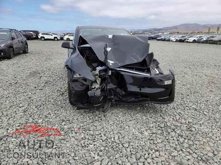 TESLA MODEL Y 2026 - 7SAYGDED7TF381775