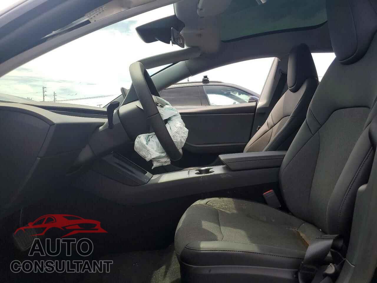 TESLA MODEL 3 2026 - 5YJ3E1EA1TF198700