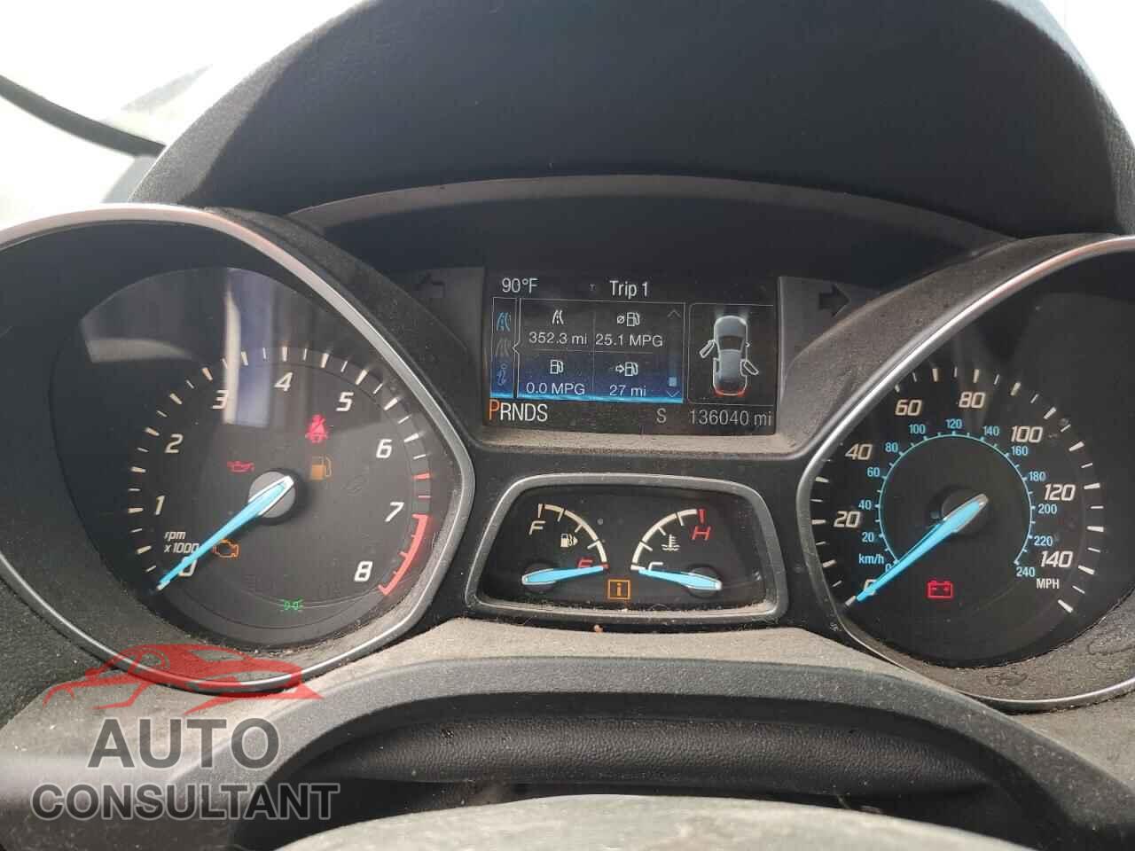 FORD ESCAPE 2016 - 1FMCU0F77GUB07373