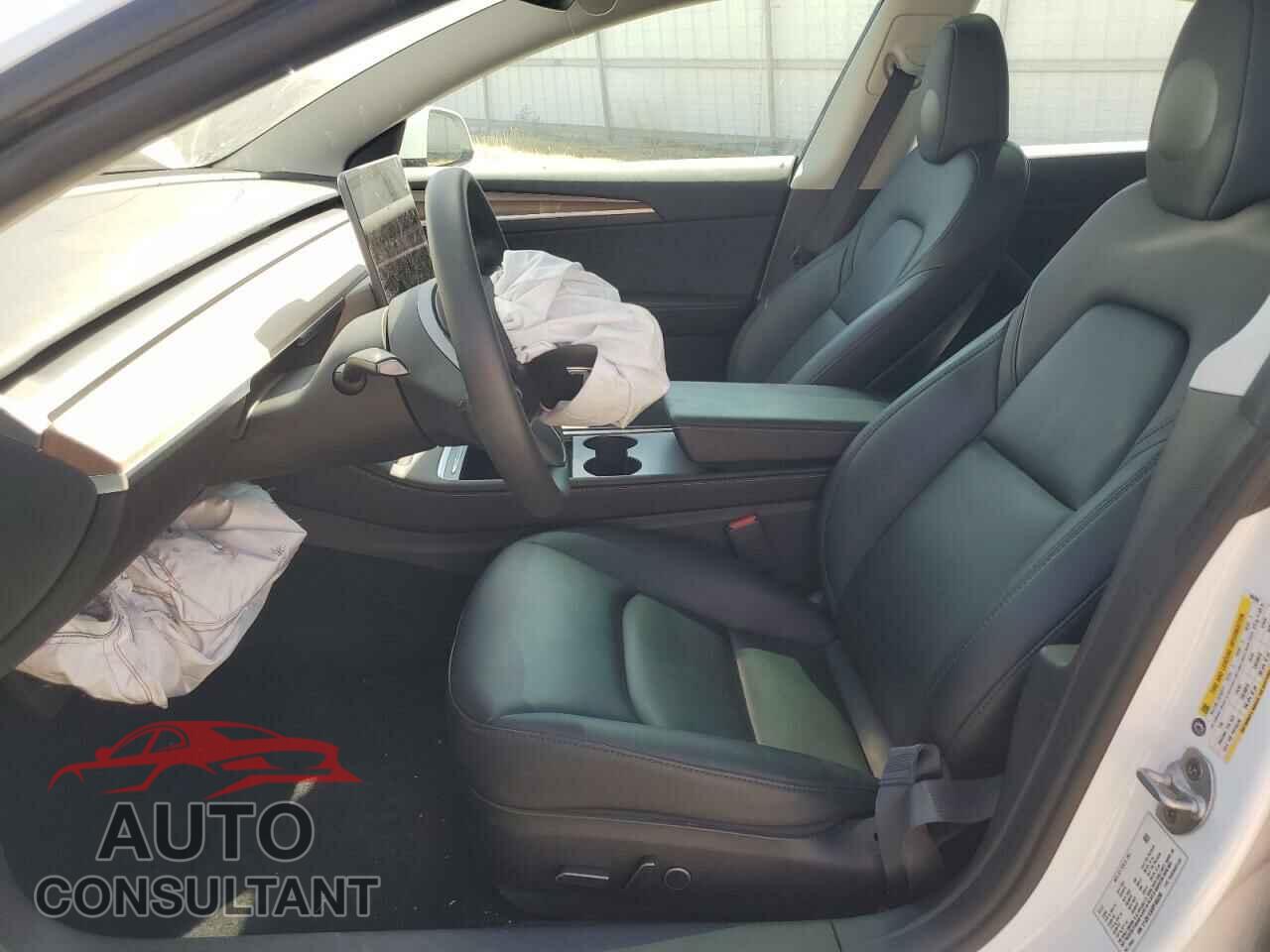 TESLA MODEL 3 2023 - 5YJ3E1EA9PF486390