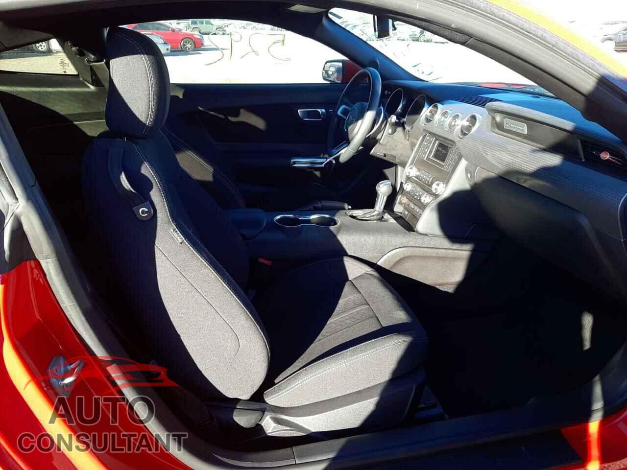FORD MUSTANG 2019 - 1FA6P8TH3K5161332