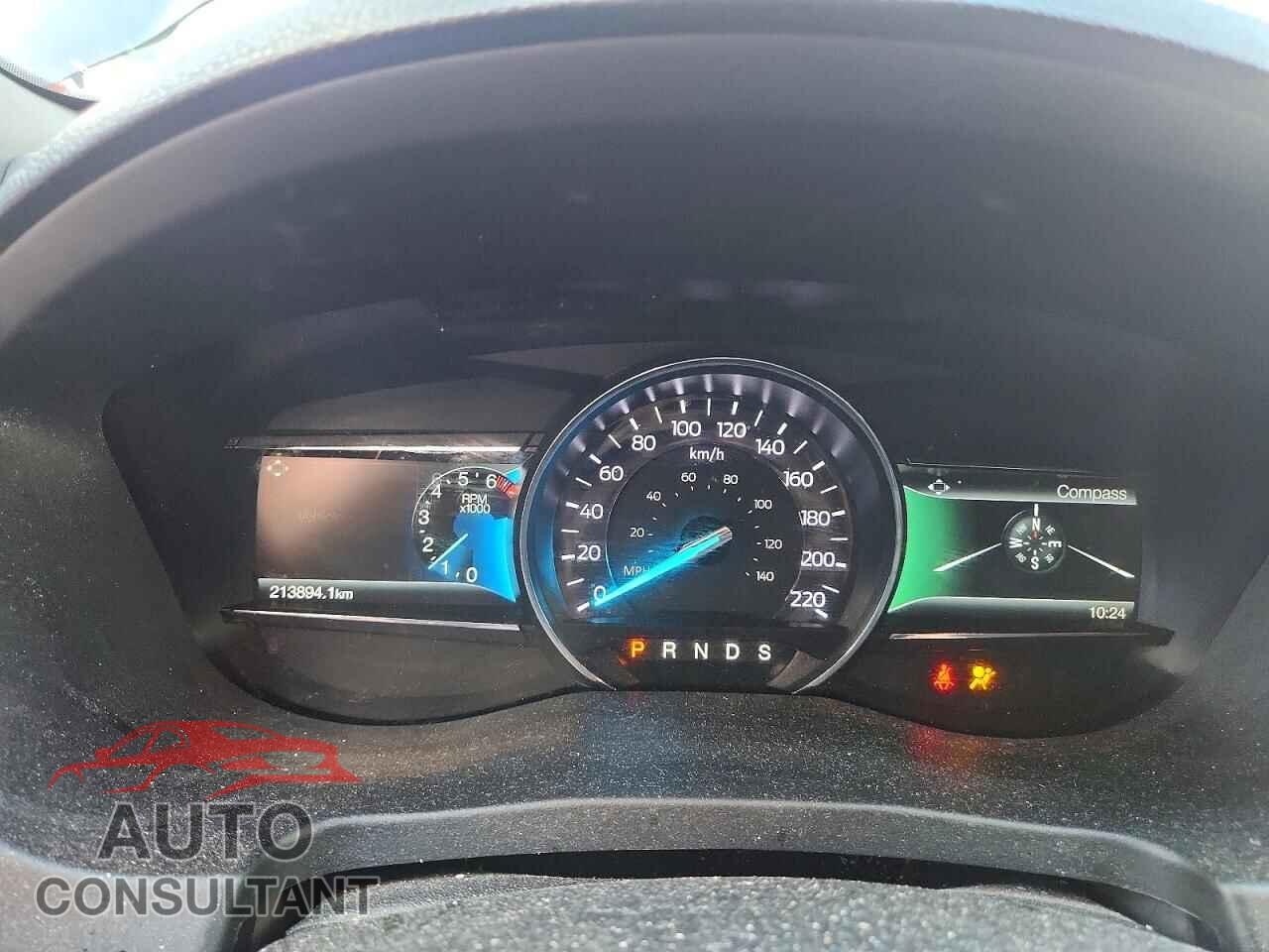FORD EXPLORER 2018 - 1FM5K7D82JGB95595
