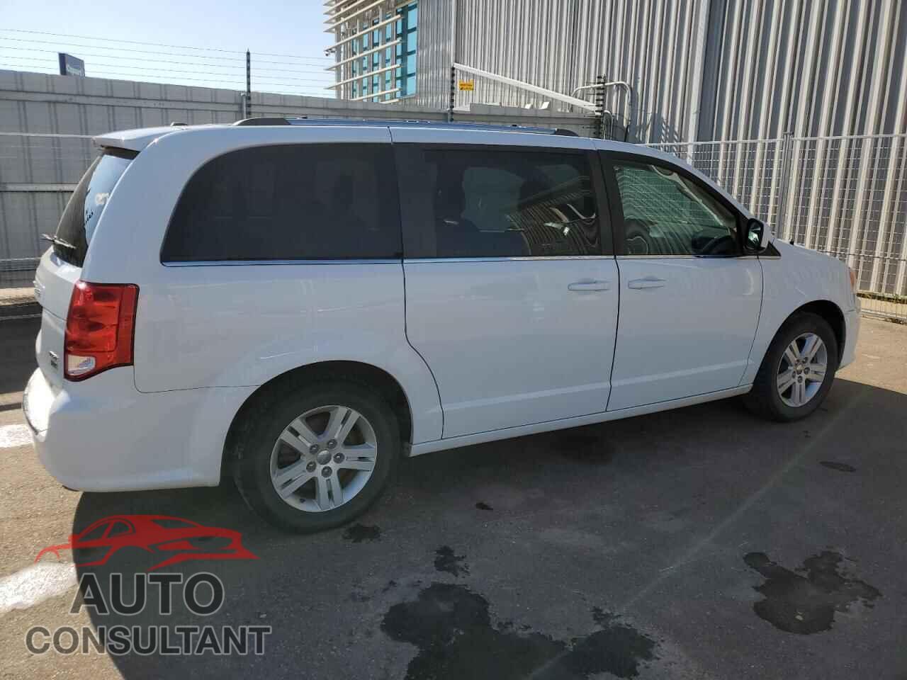 DODGE CARAVAN 2018 - 2C4RDGDG5JR218356