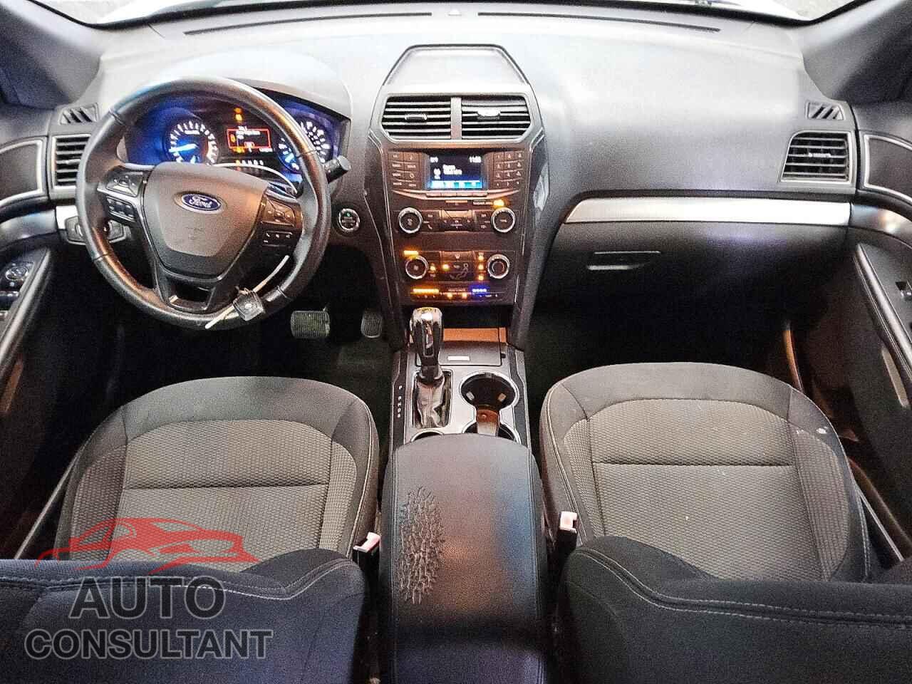 FORD EXPLORER 2018 - 1FM5K7D87JGA91765