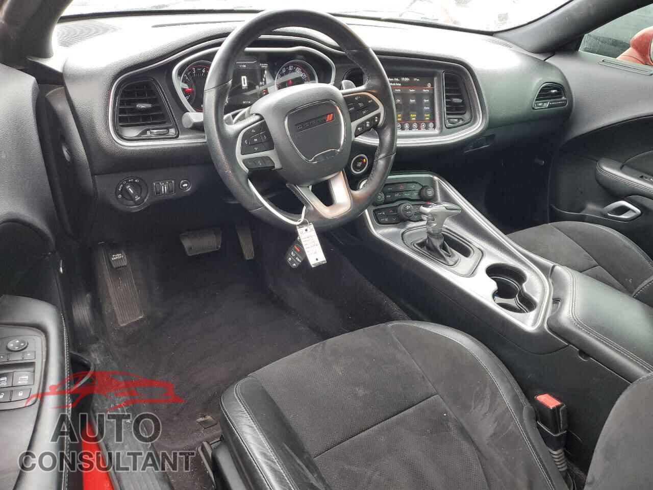 DODGE CHALLENGER 2017 - 2C3CDZGG8HH581008