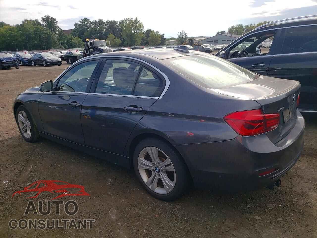 BMW 3 SERIES 2018 - WBA8D9C55JEM31437