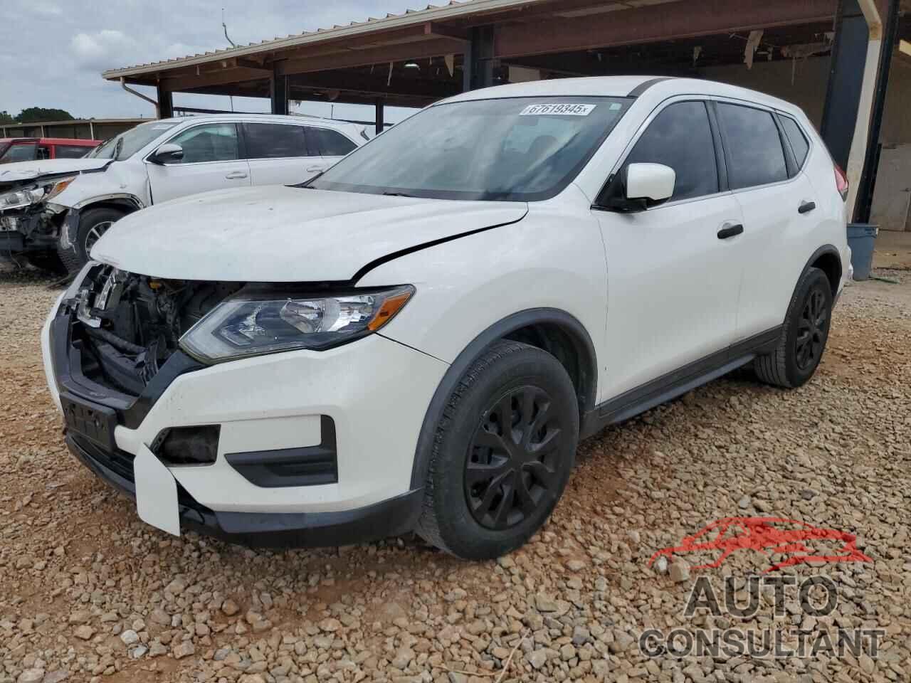 NISSAN ROGUE 2017 - KNMAT2MT1HP567106